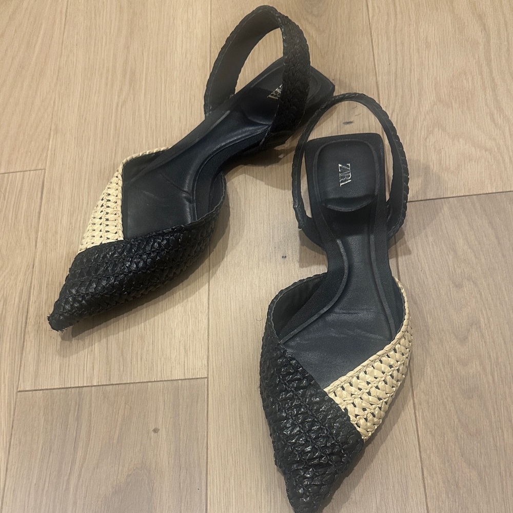 Zara Black and Cream Woven Loafers